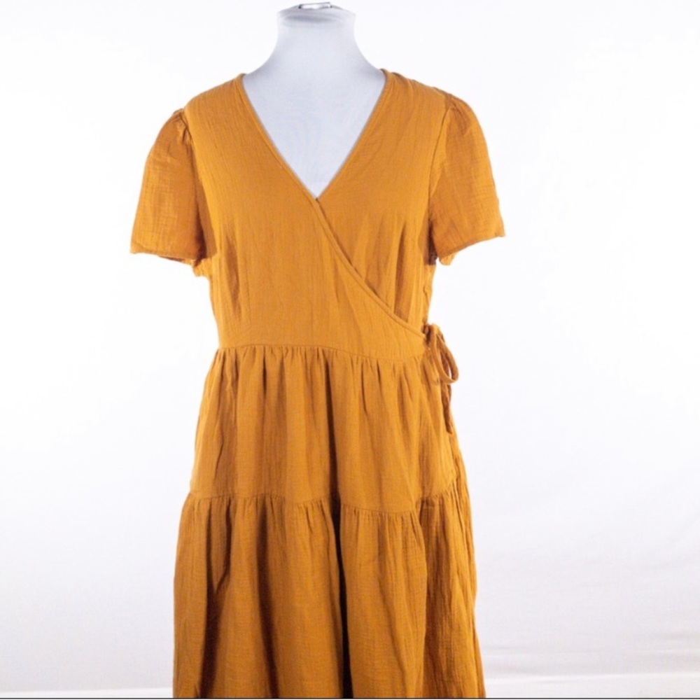 NWT Universal Thread Mustard Tiered Ruffle Short Sleeve Dress